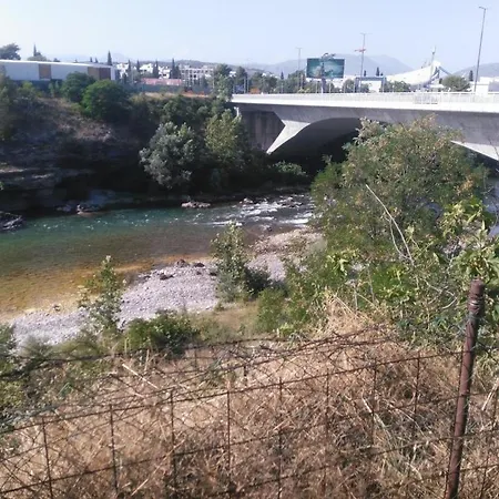 Homestay House With A Garden In Center Podgorica